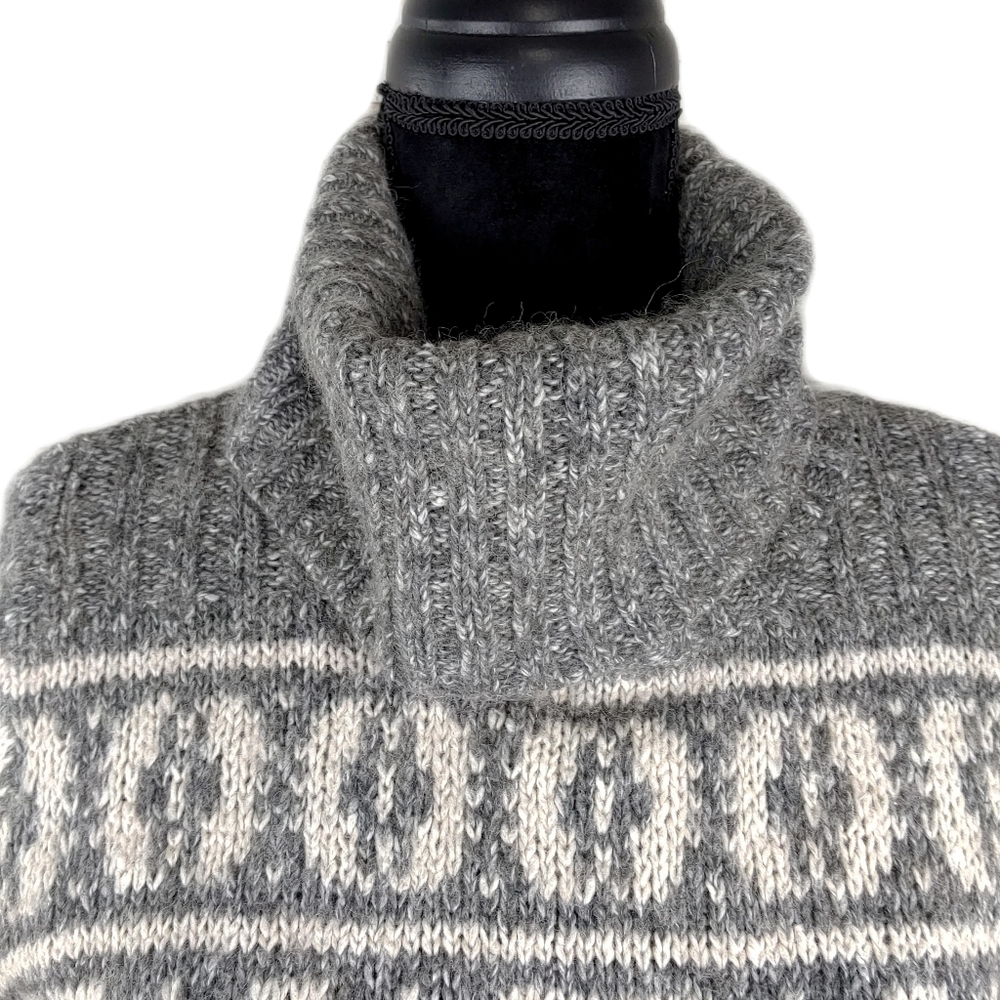 H&M Wool Mix Womens Crop Knit Gray/White Turtleneck - Picture 3 of 6
